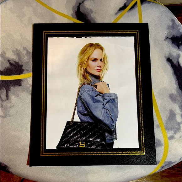 Black 🖤gold 💛picture frame. Diploma insert frame - Picture 2 of 14